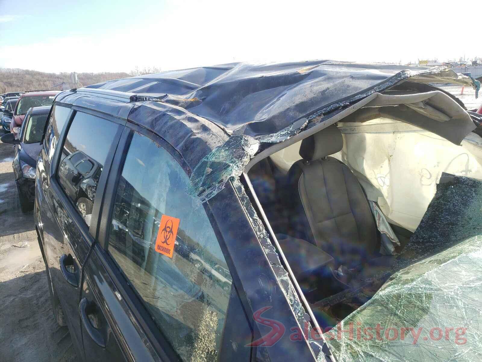 KNDMB5C17H6329929 2017 KIA SEDONA