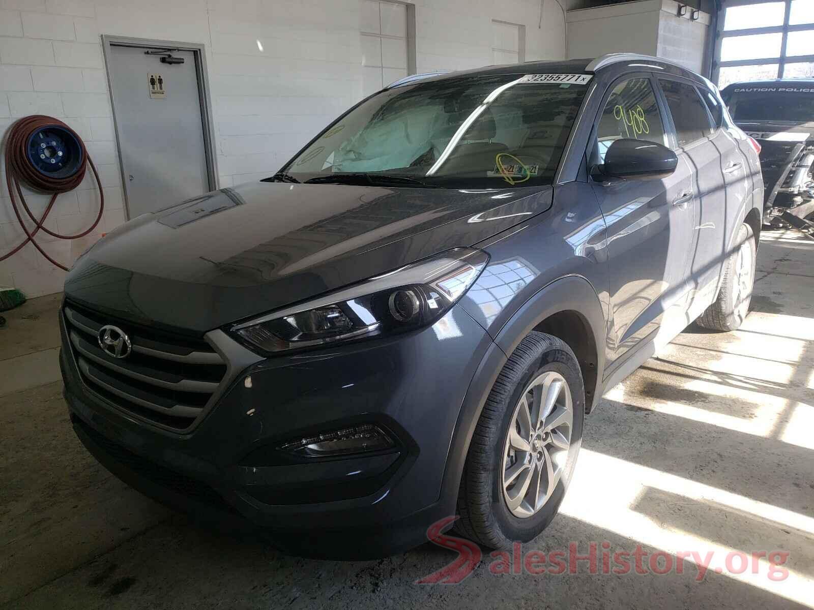 KM8J3CA42JU807009 2018 HYUNDAI TUCSON