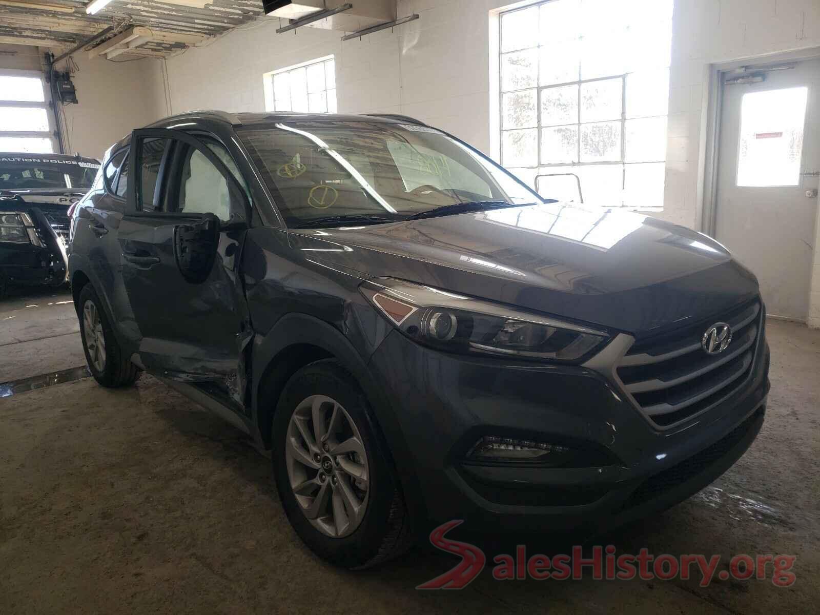 KM8J3CA42JU807009 2018 HYUNDAI TUCSON