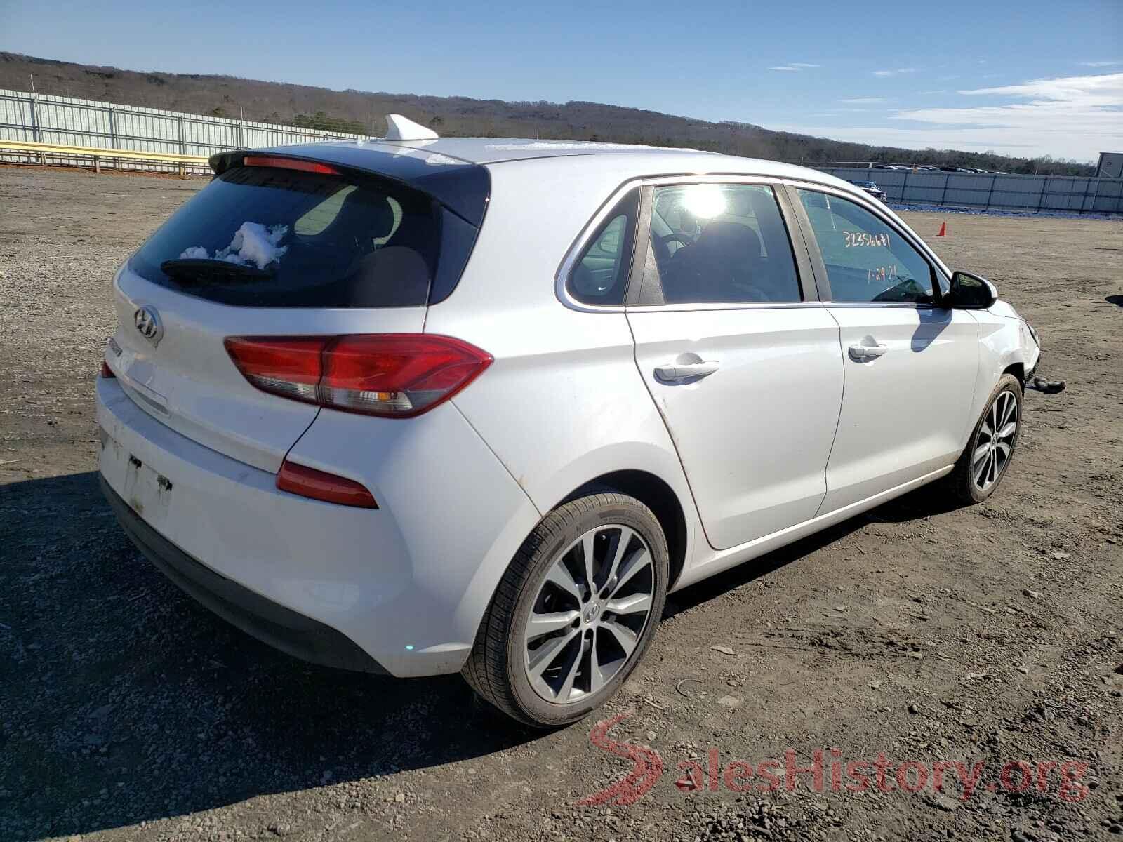 KMHH35LE4JU010339 2018 HYUNDAI ELANTRA