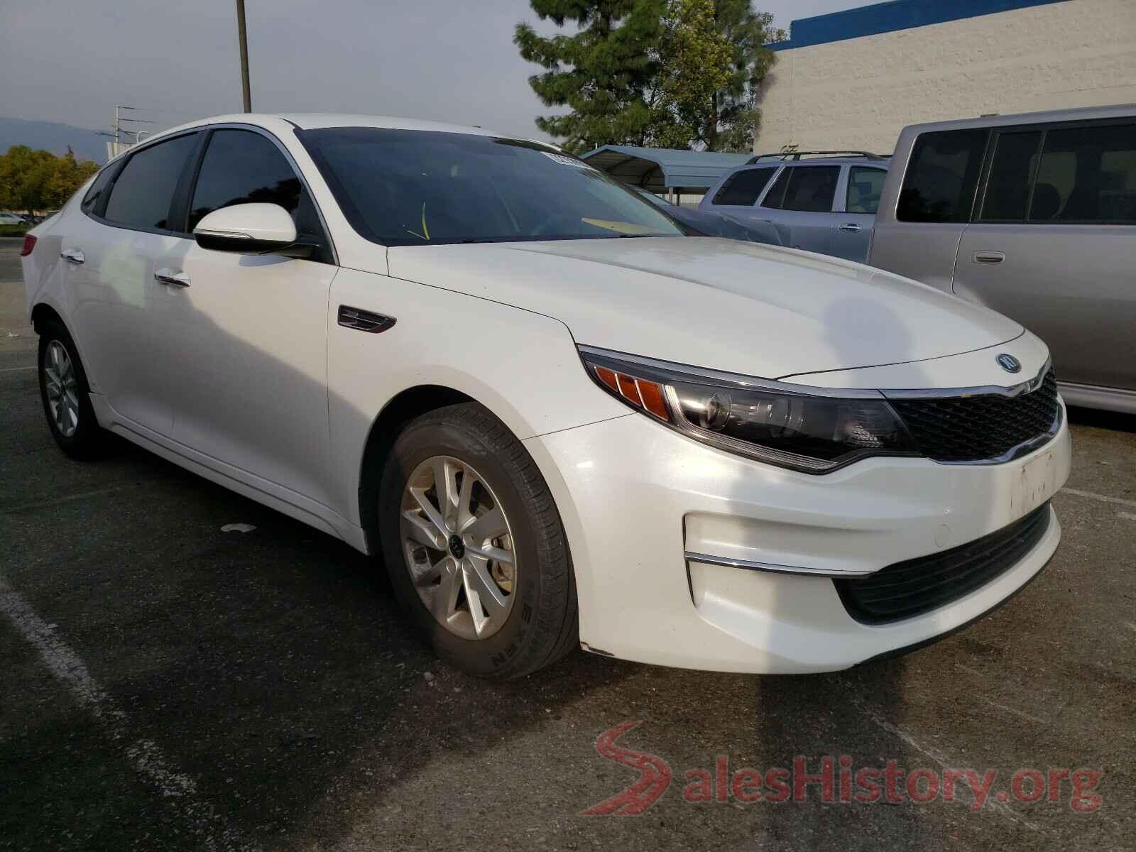 KNAGT4L3XJ5191477 2018 KIA OPTIMA