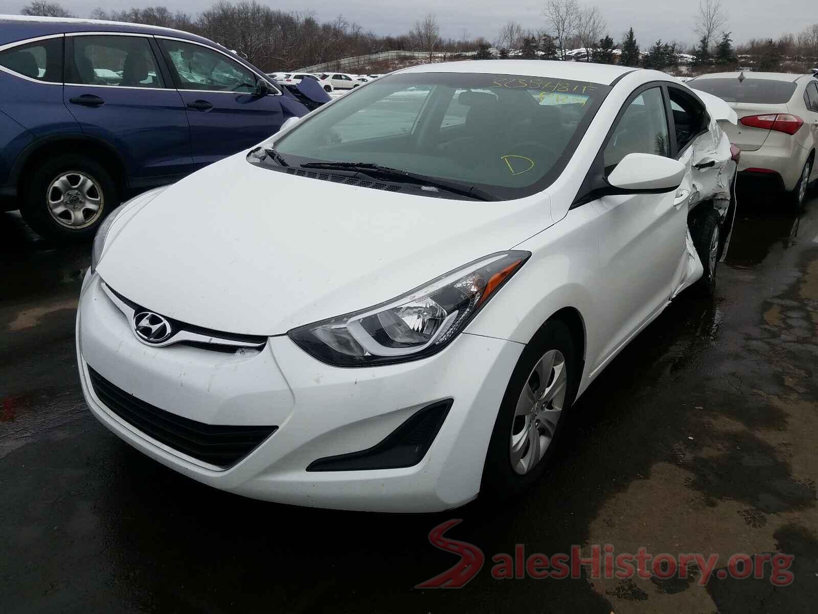 5NPDH4AE2GH779698 2016 HYUNDAI ELANTRA