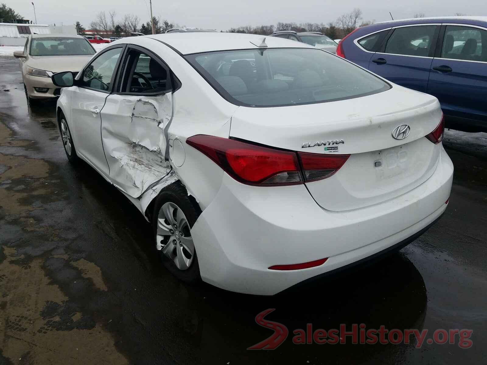 5NPDH4AE2GH779698 2016 HYUNDAI ELANTRA