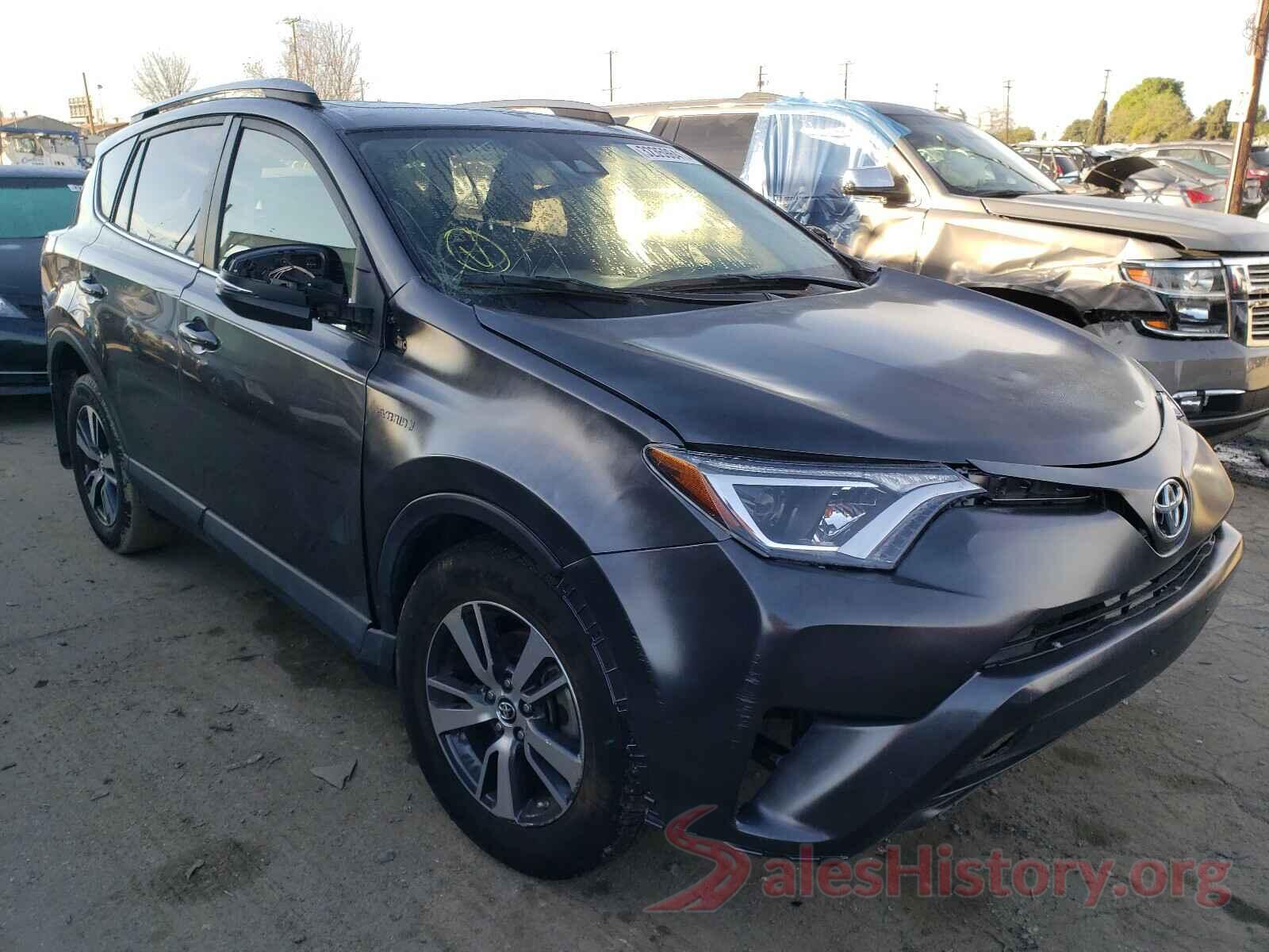 JTMWFREV8JJ183497 2018 TOYOTA RAV4