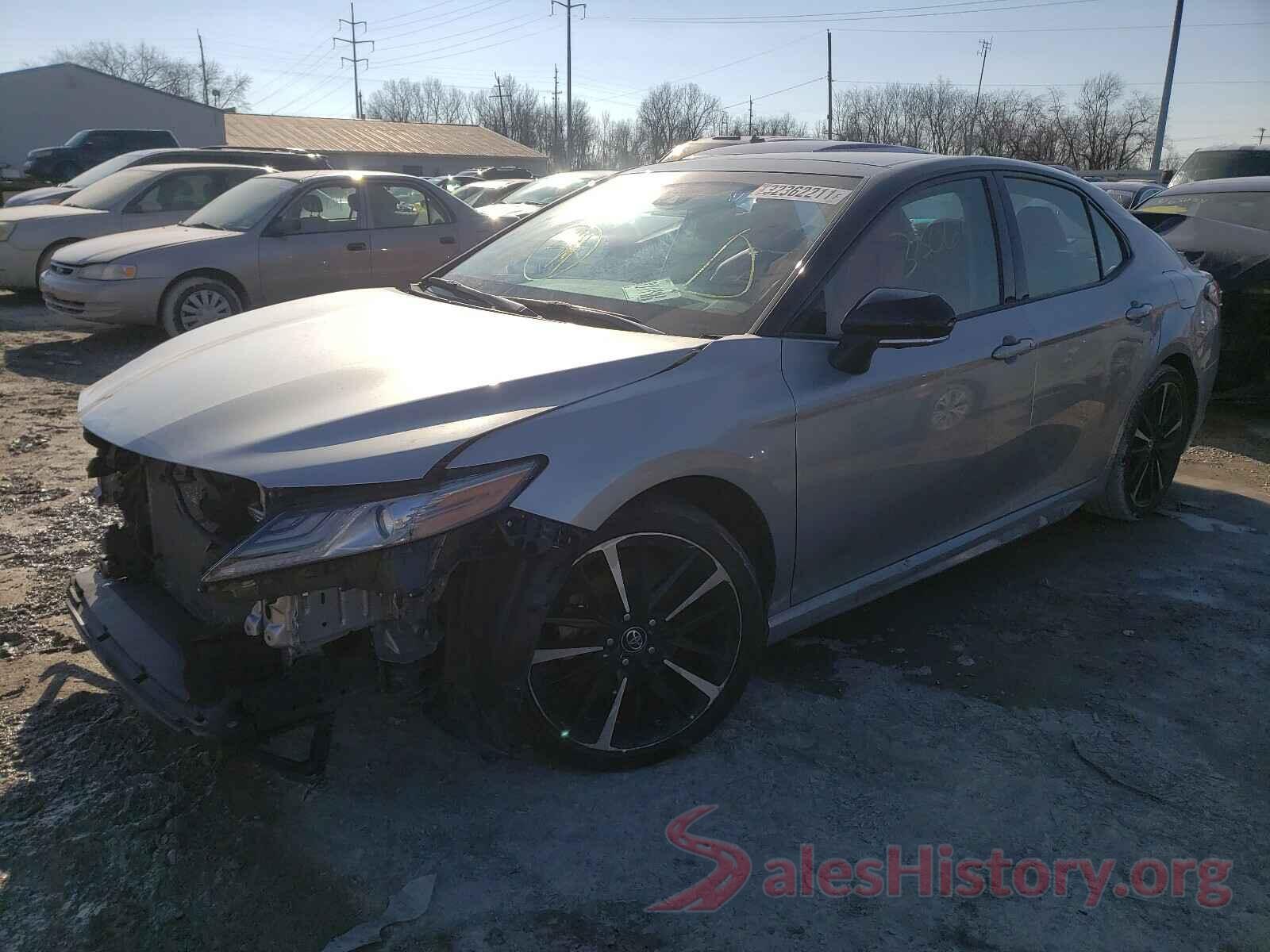 4T1BZ1HK8JU019718 2018 TOYOTA CAMRY