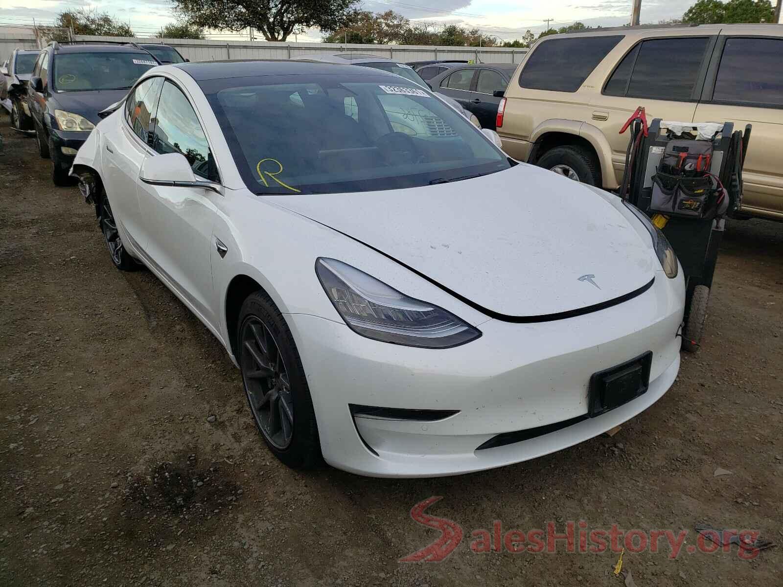 5YJ3E1EA1KF426533 2019 TESLA MODEL 3