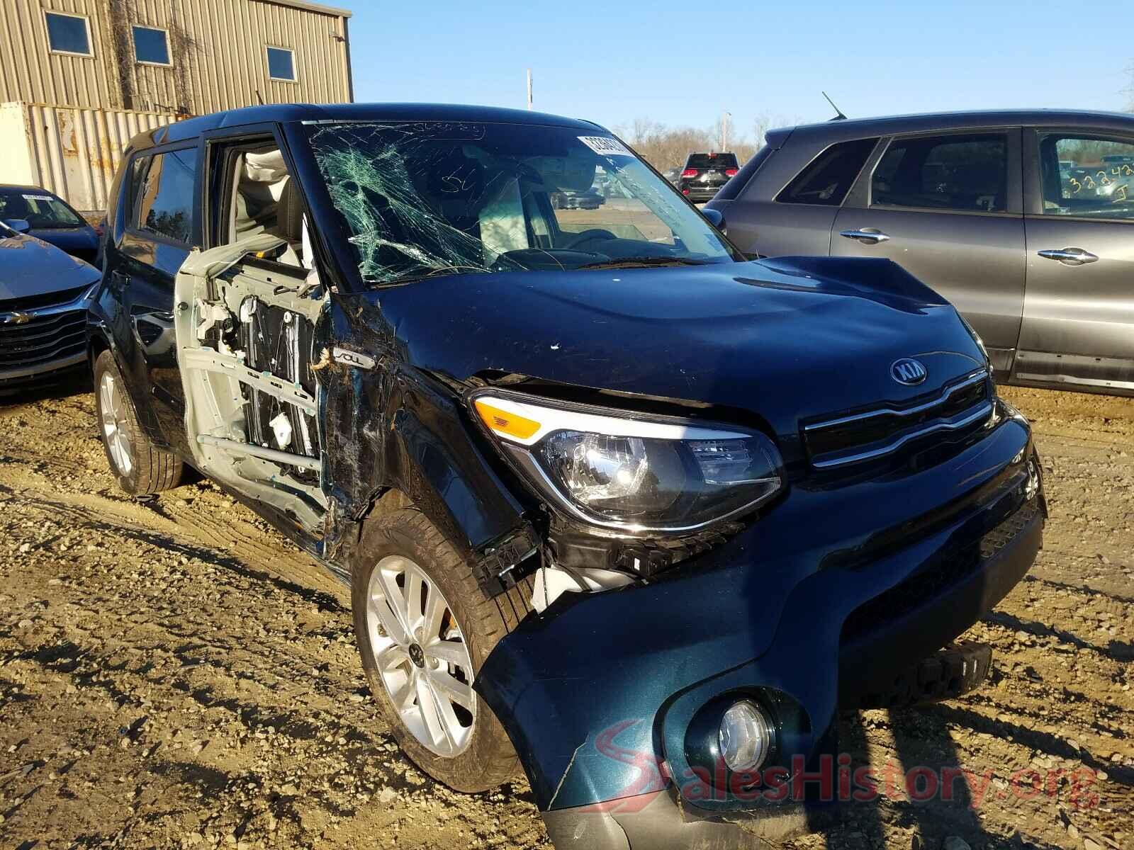 KNDJP3A56J7623708 2018 KIA SOUL