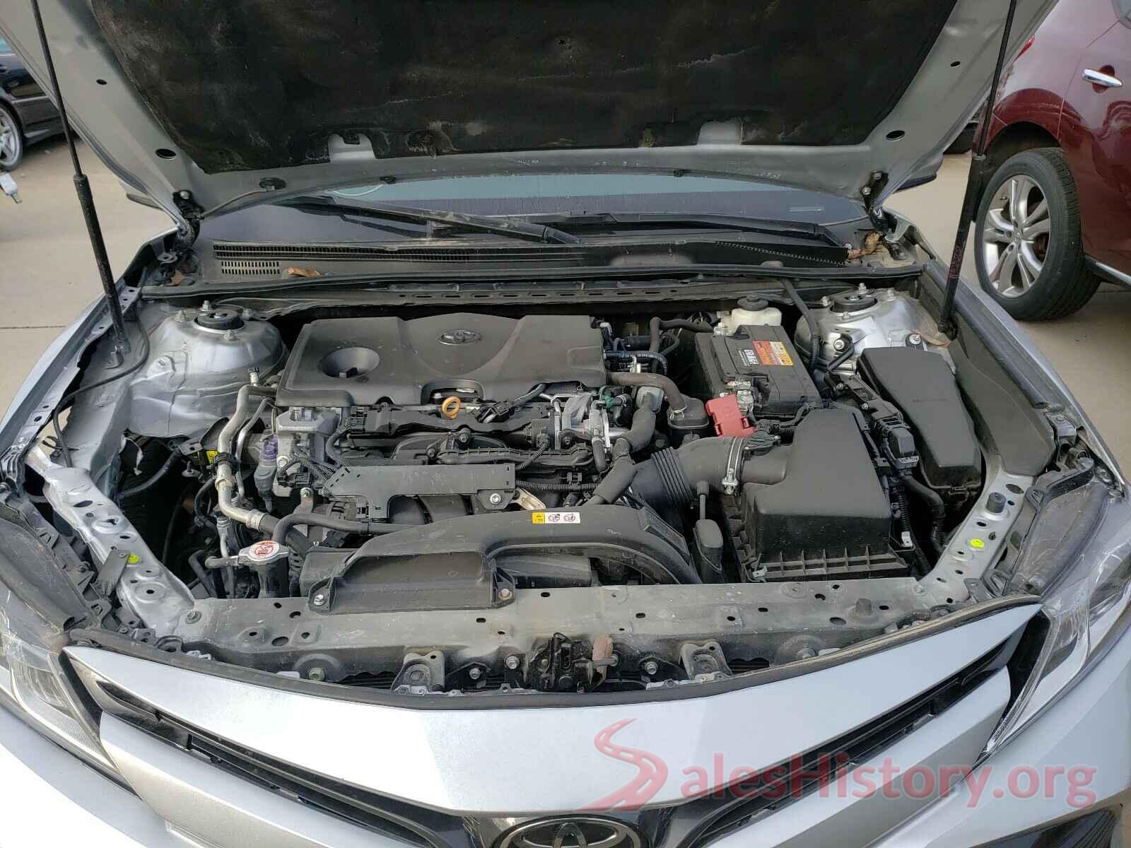 4T1B11HK2JU634806 2018 TOYOTA CAMRY