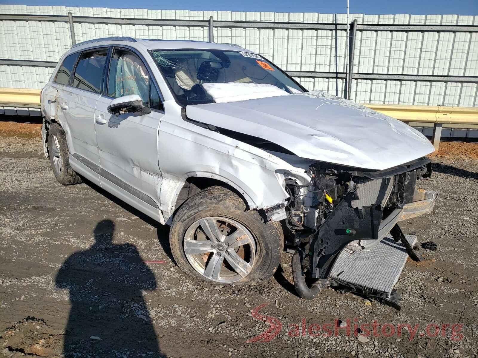 WA1LHAF7XKD025851 2019 AUDI Q7