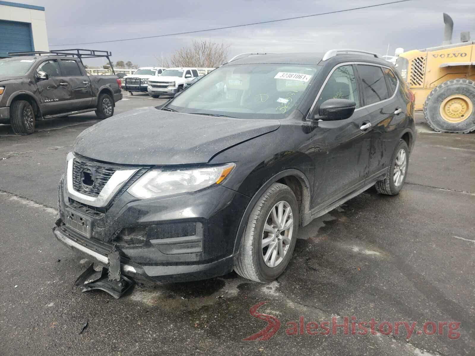 KNMAT2MT0JP592715 2018 NISSAN ROGUE