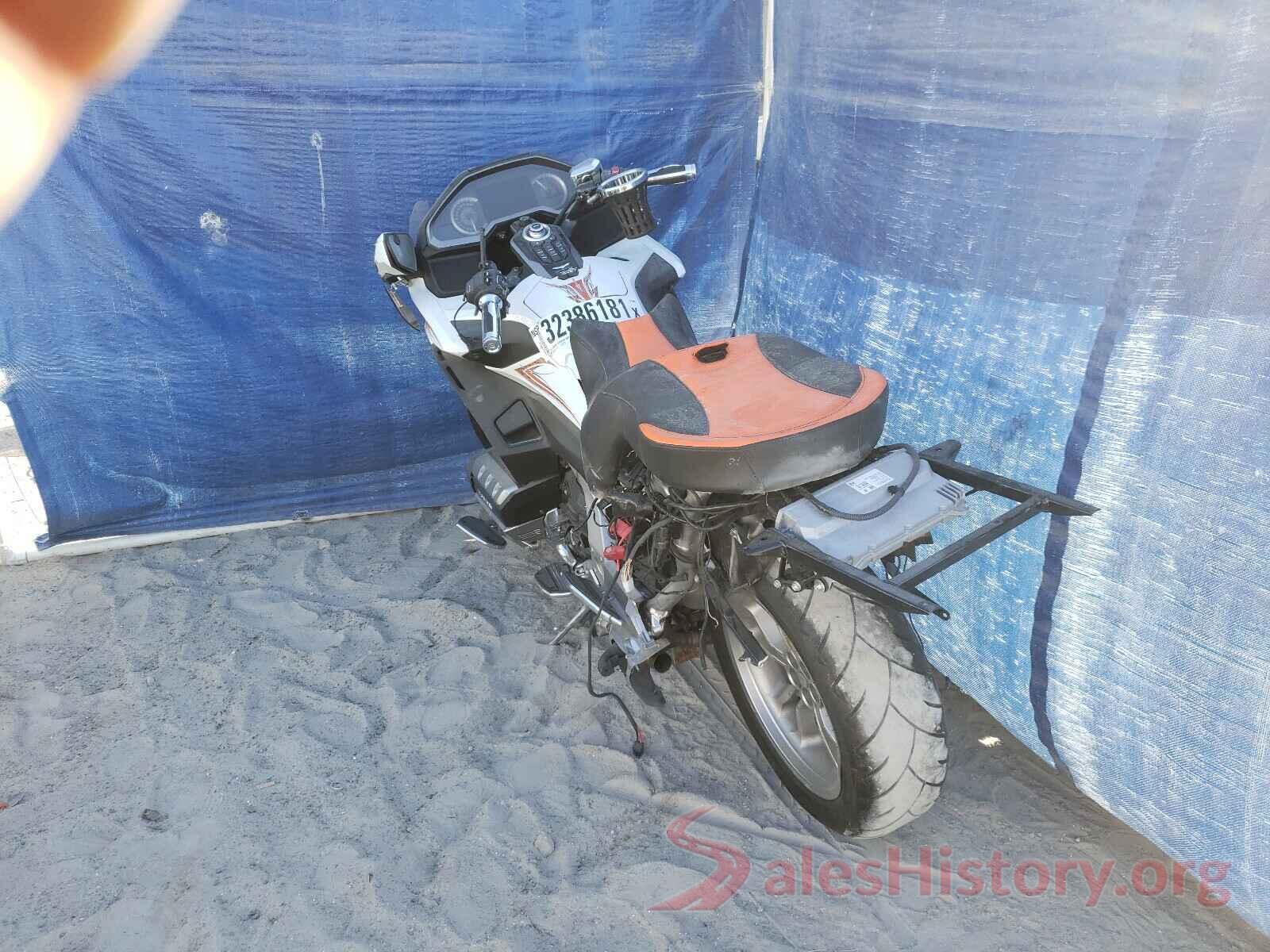 JH2SC7957JK000095 2018 HONDA GL CYCLE