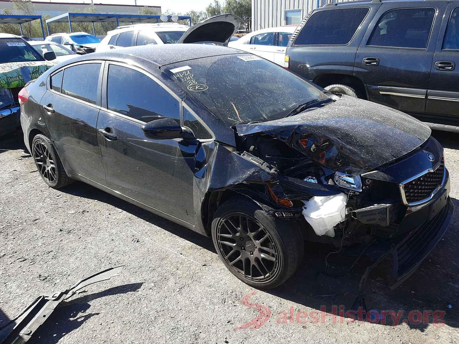 3KPFK4A74HE116232 2017 KIA FORTE