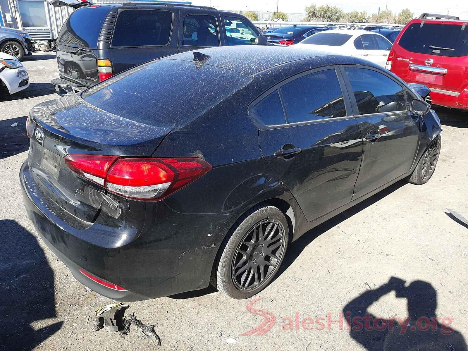 3KPFK4A74HE116232 2017 KIA FORTE