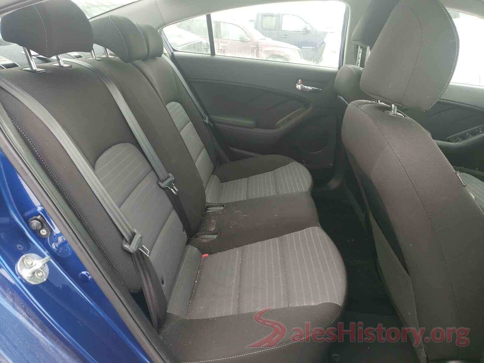 3KPFL4A7XJE219514 2018 KIA FORTE