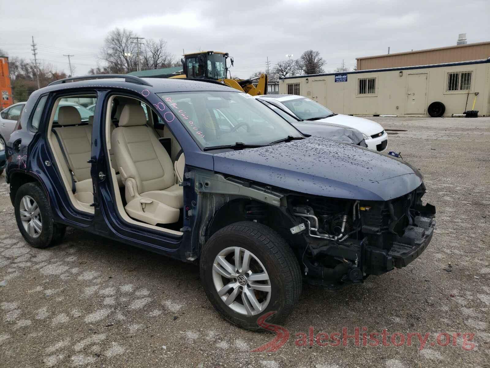 WVGBV7AX8GW554243 2016 VOLKSWAGEN TIGUAN