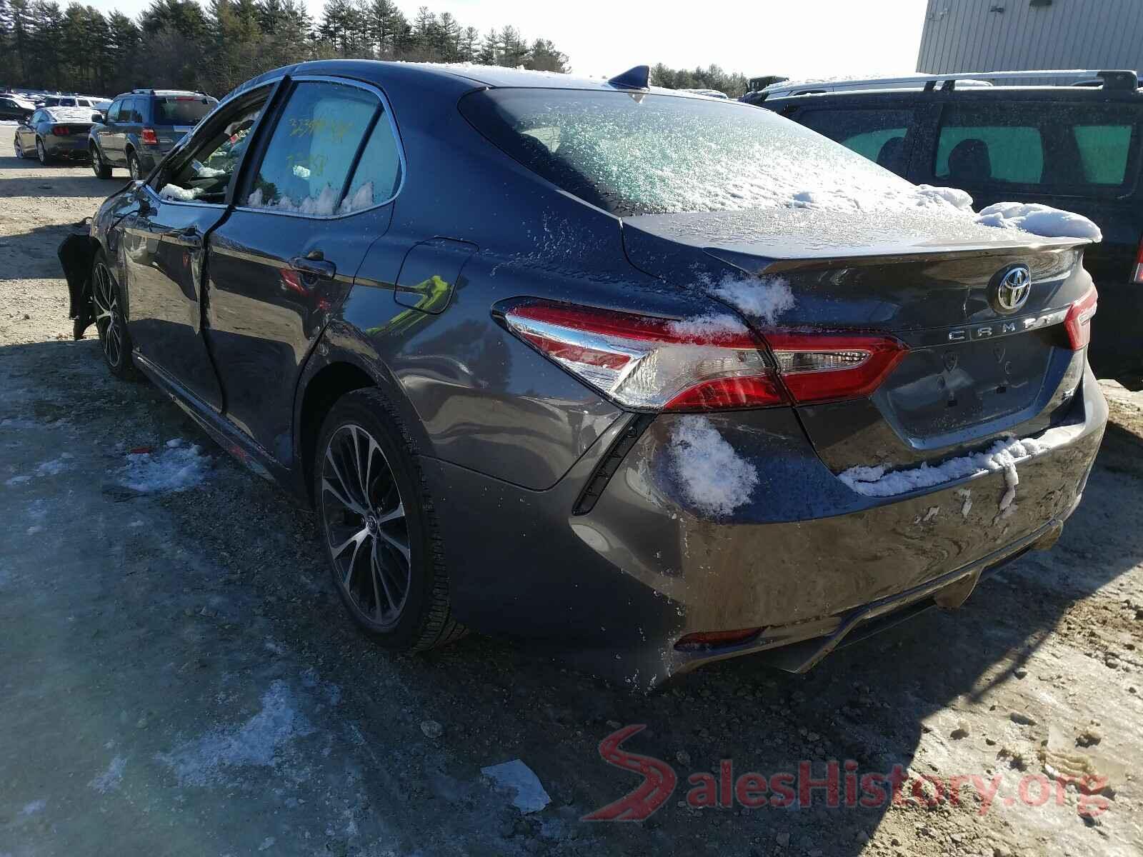 4T1G11AK4LU305768 2020 TOYOTA CAMRY