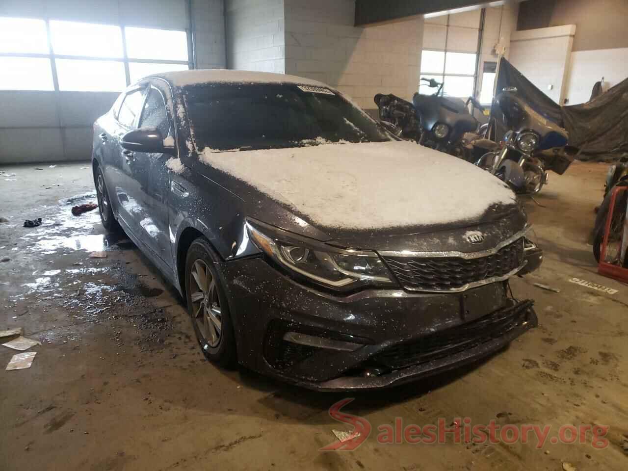 5XXGT4L32KG319677 2019 KIA OPTIMA