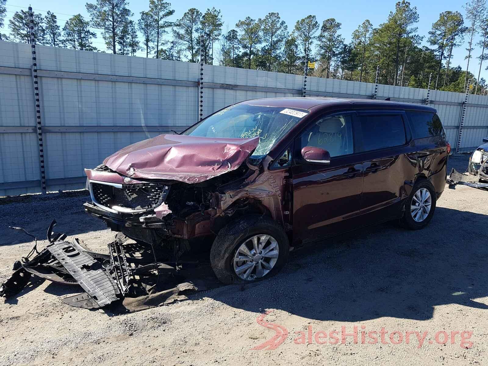 KNDMB5C18H6228642 2017 KIA SEDONA