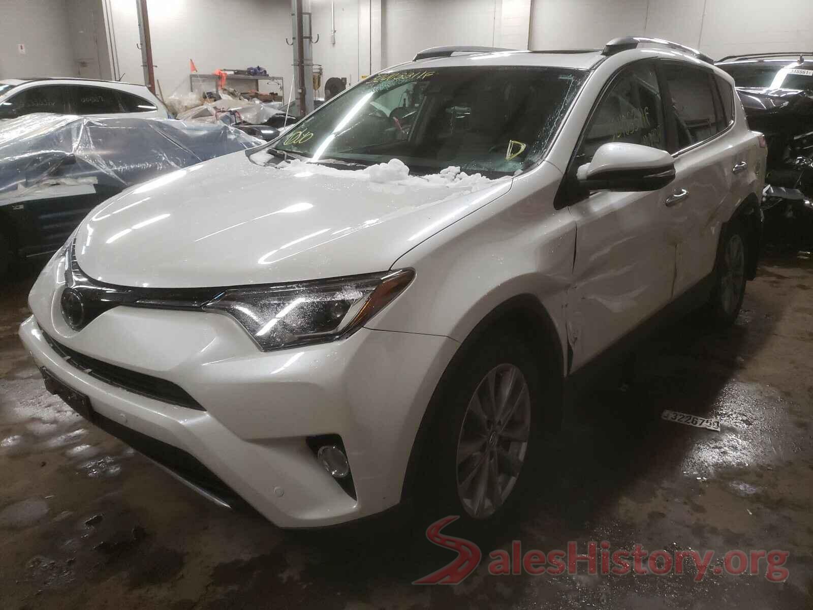 2T3DFREV2HW559453 2017 TOYOTA RAV4