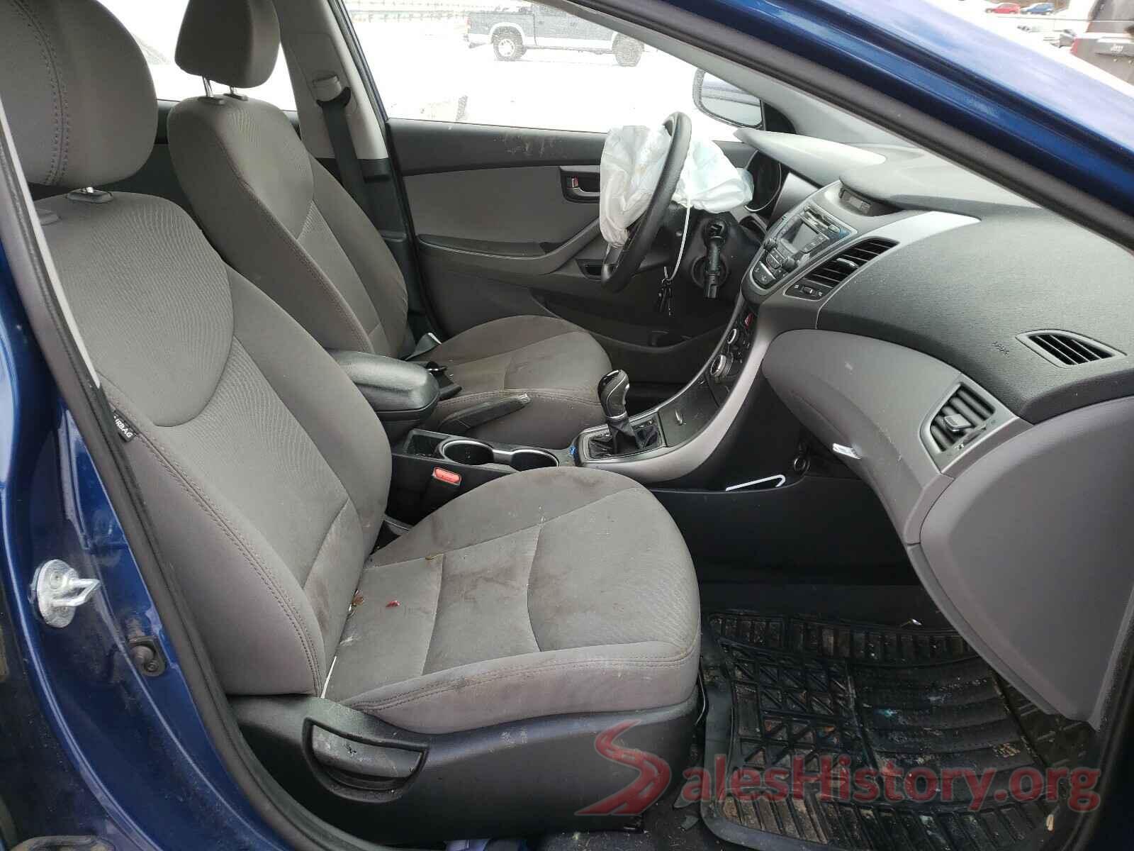 5NPDH4AE9GH688105 2016 HYUNDAI ELANTRA