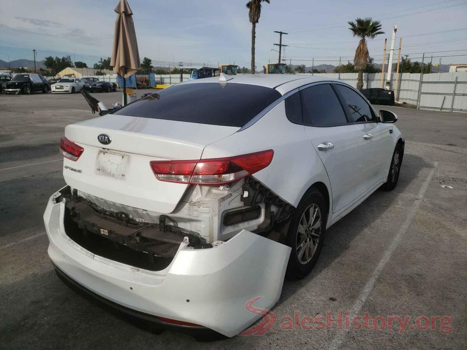 5XXGT4L32JG205211 2018 KIA OPTIMA