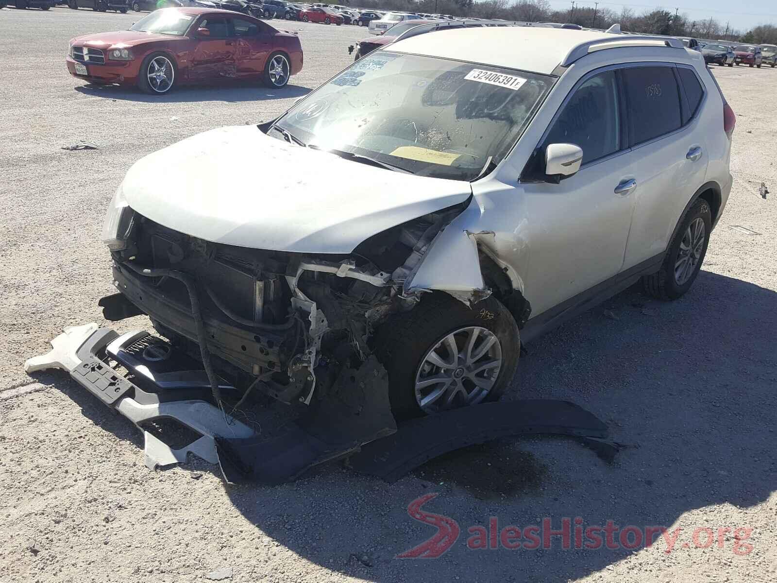 KNMAT2MT2HP511062 2017 NISSAN ROGUE