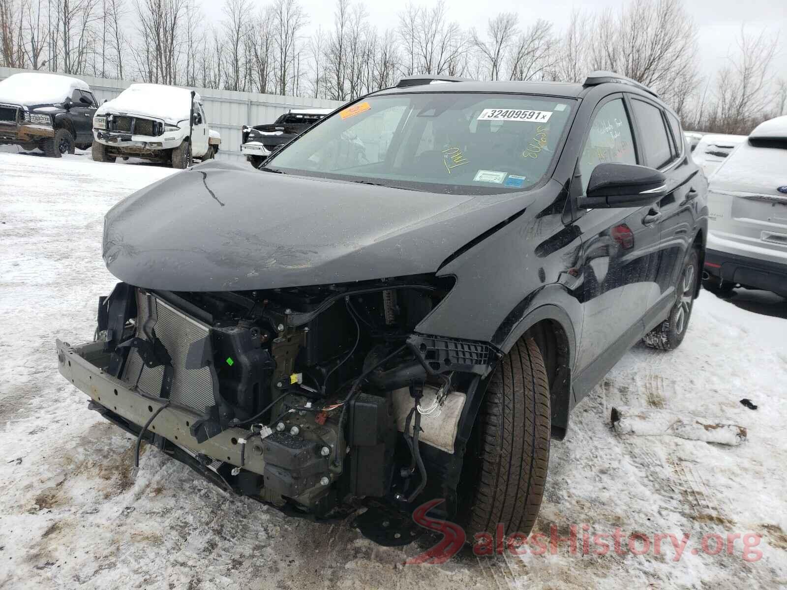 2T3RFREV9JW806625 2018 TOYOTA RAV4