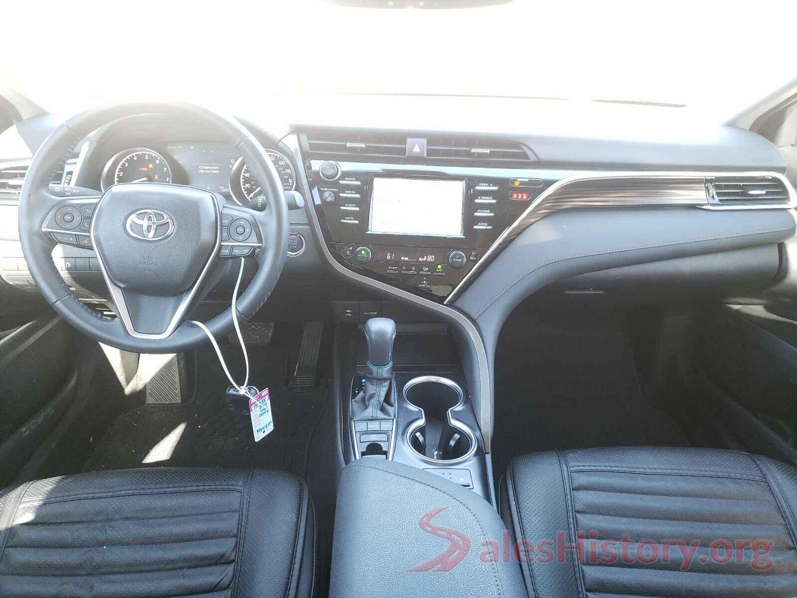 4T1B11HK3JU537663 2018 TOYOTA CAMRY