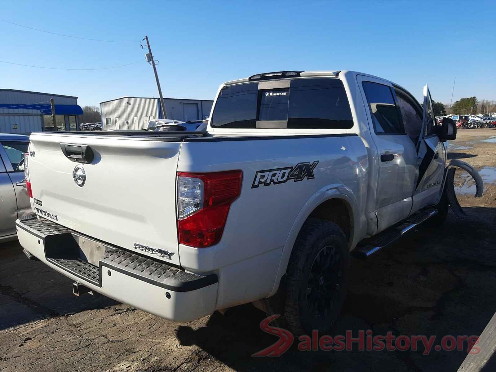 1N6AA1E57JN523531 2018 NISSAN TITAN