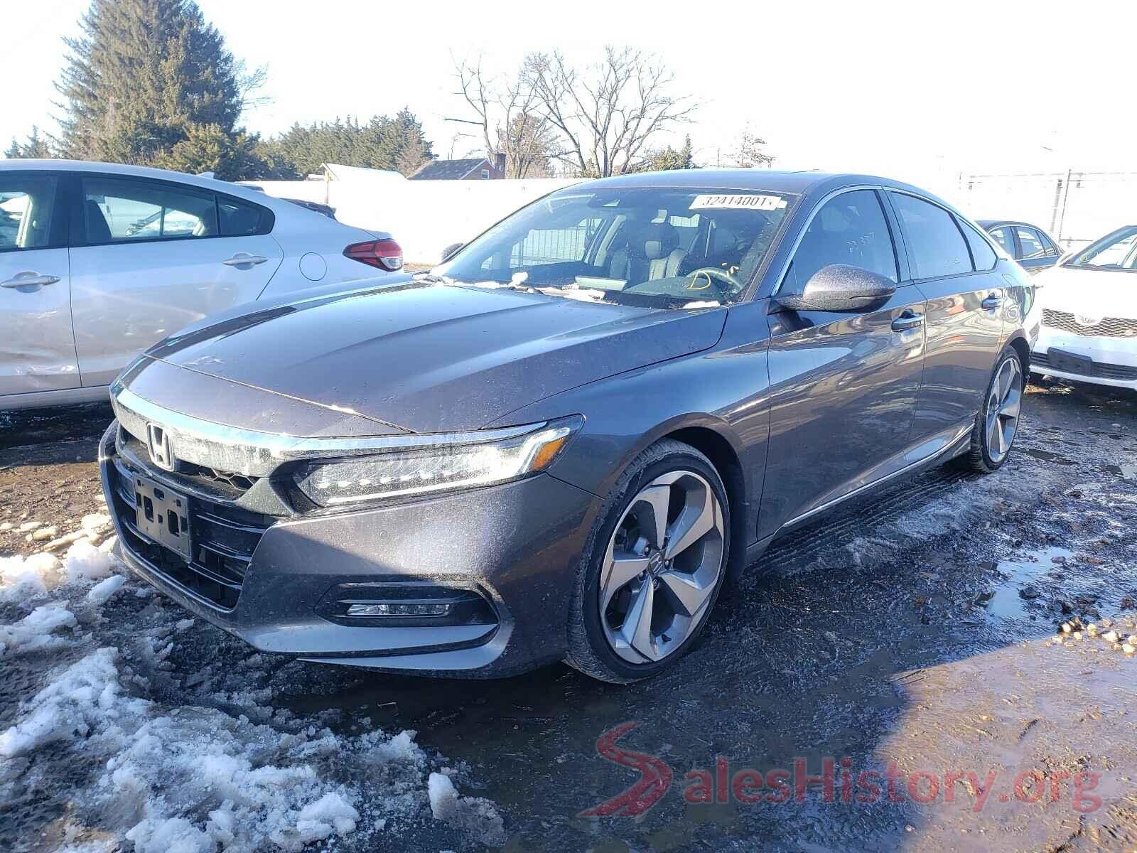 1HGCV1F97JA024657 2018 HONDA ACCORD