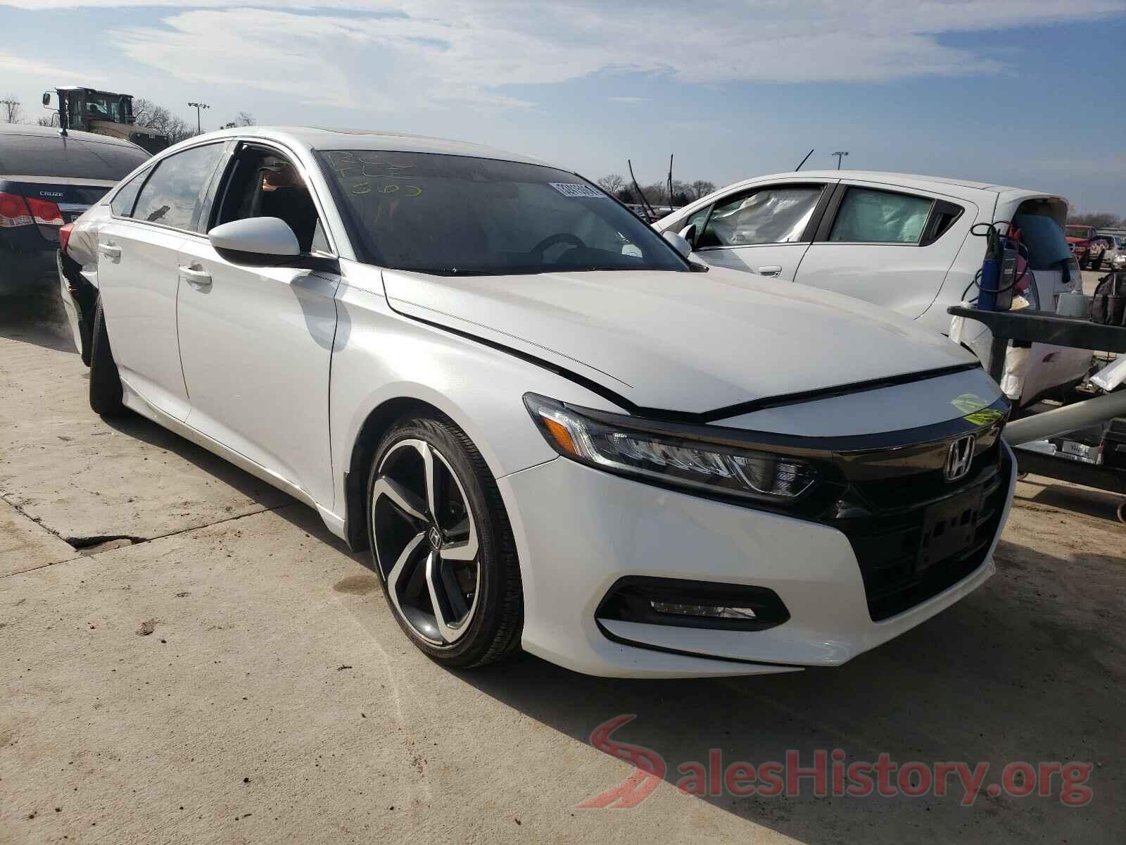 1HGCV2F3XKA005894 2019 HONDA ACCORD