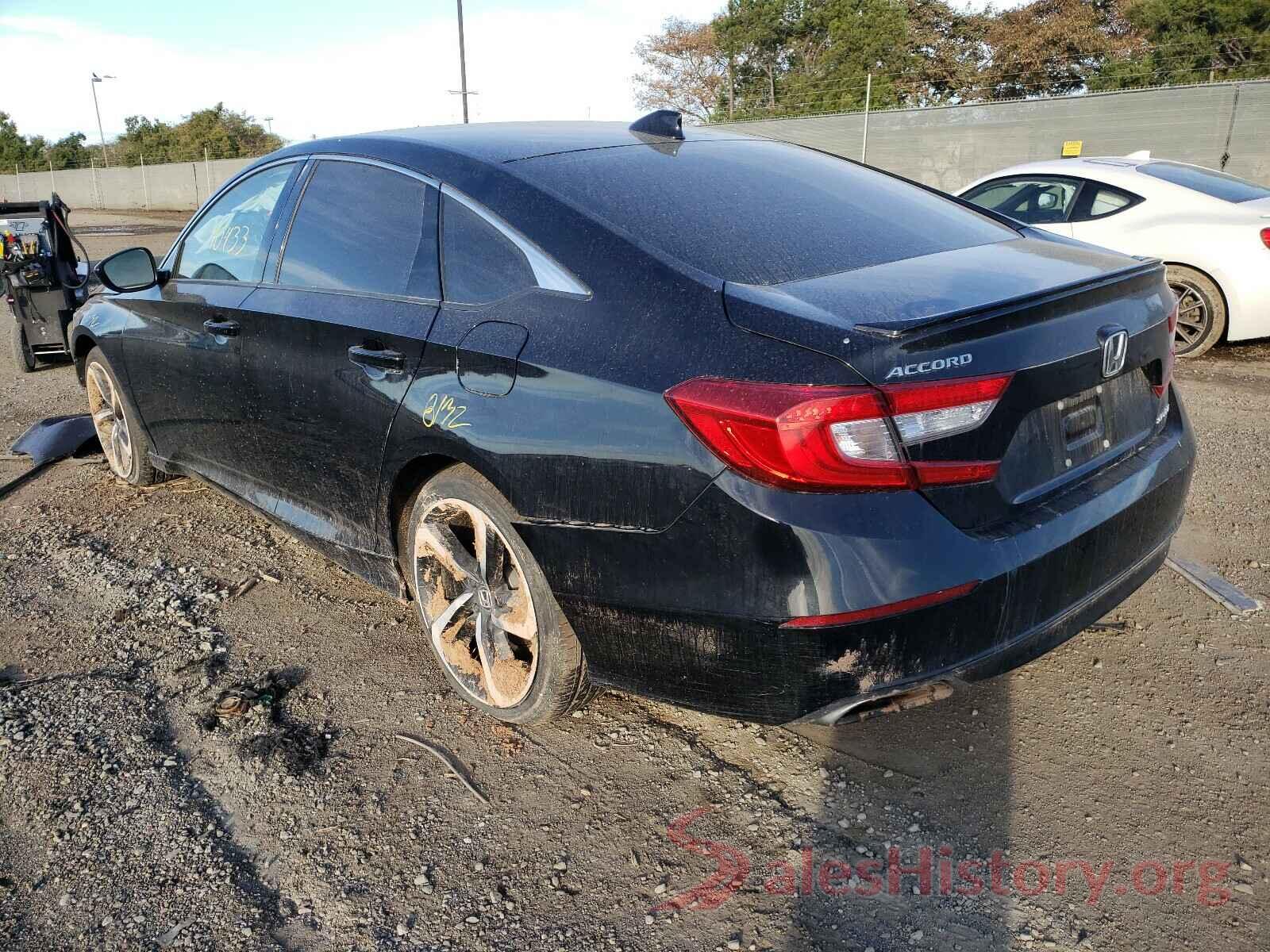 1HGCV1F35JA099062 2018 HONDA ACCORD