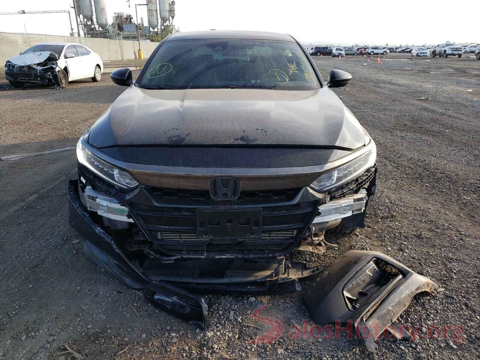 1HGCV1F35JA099062 2018 HONDA ACCORD