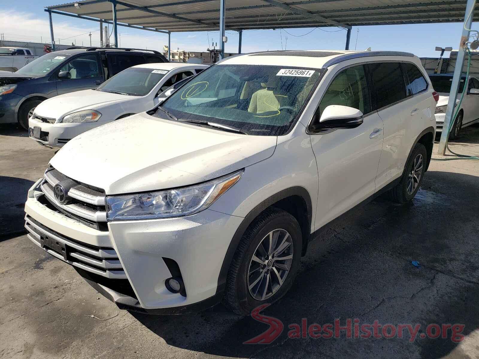 5TDKZRFH0KS574825 2019 TOYOTA HIGHLANDER