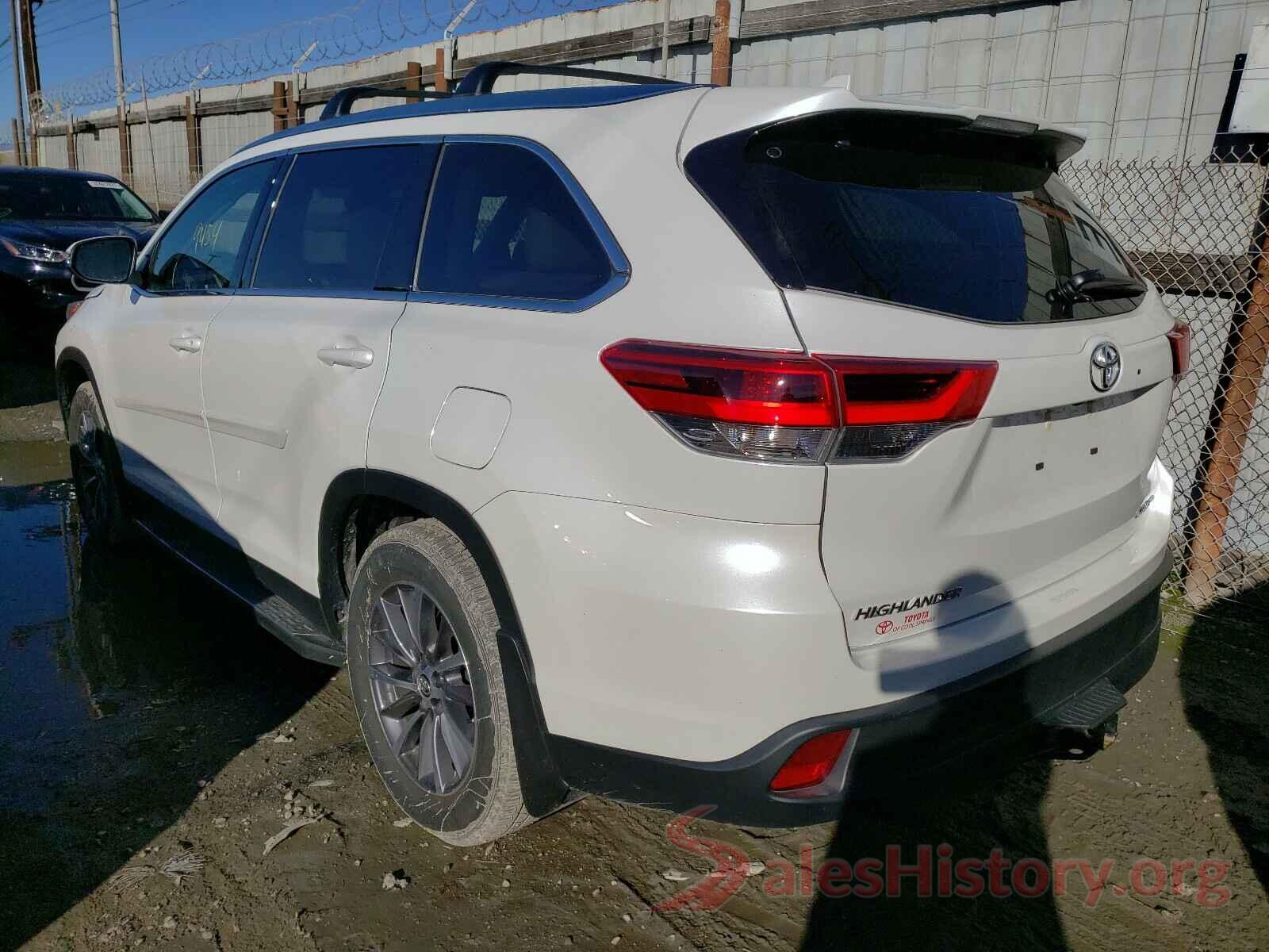 5TDJZRFH9KS601340 2019 TOYOTA HIGHLANDER