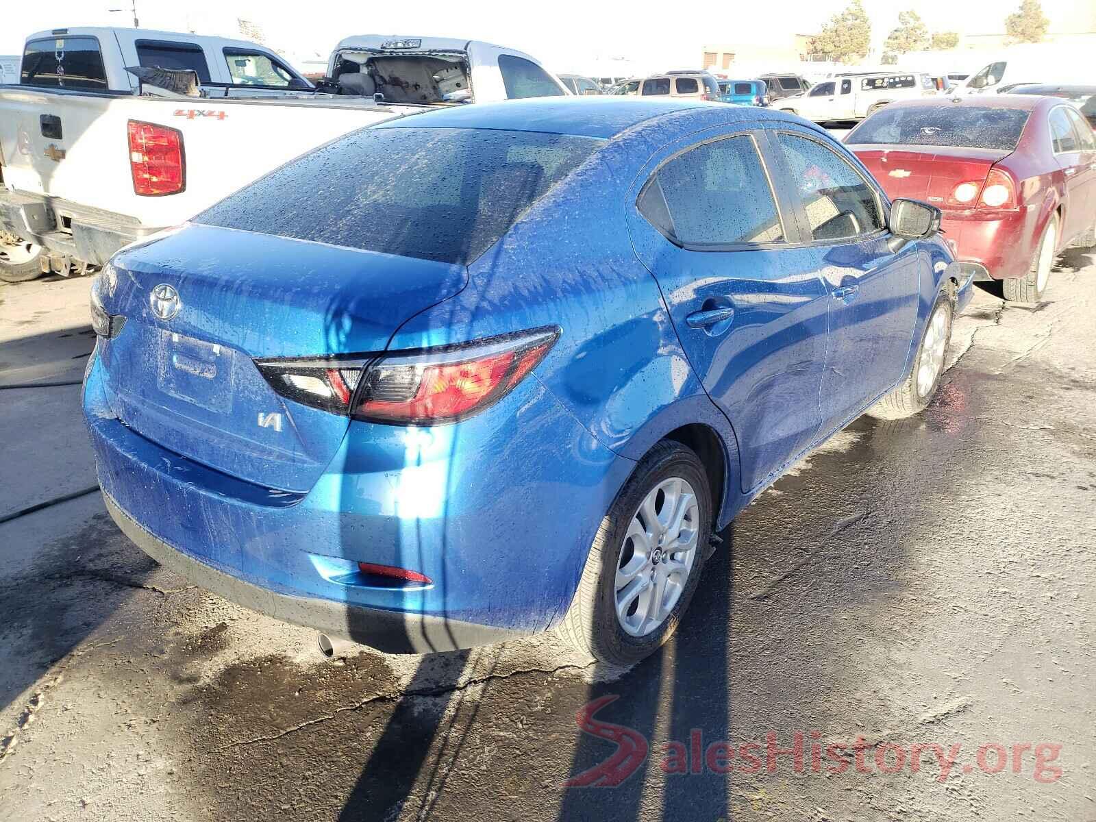 3MYDLBYVXHY158885 2017 TOYOTA YARIS