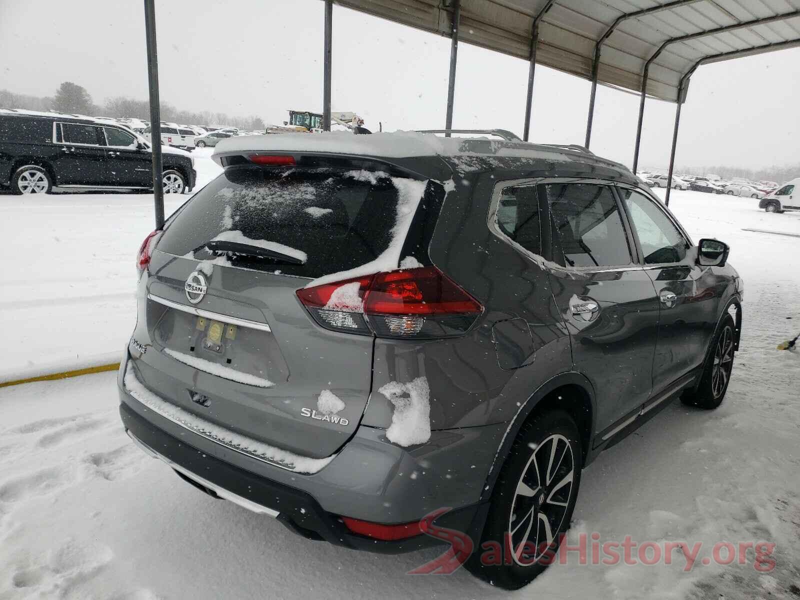 JN8AT2MV6JW328992 2018 NISSAN ROGUE