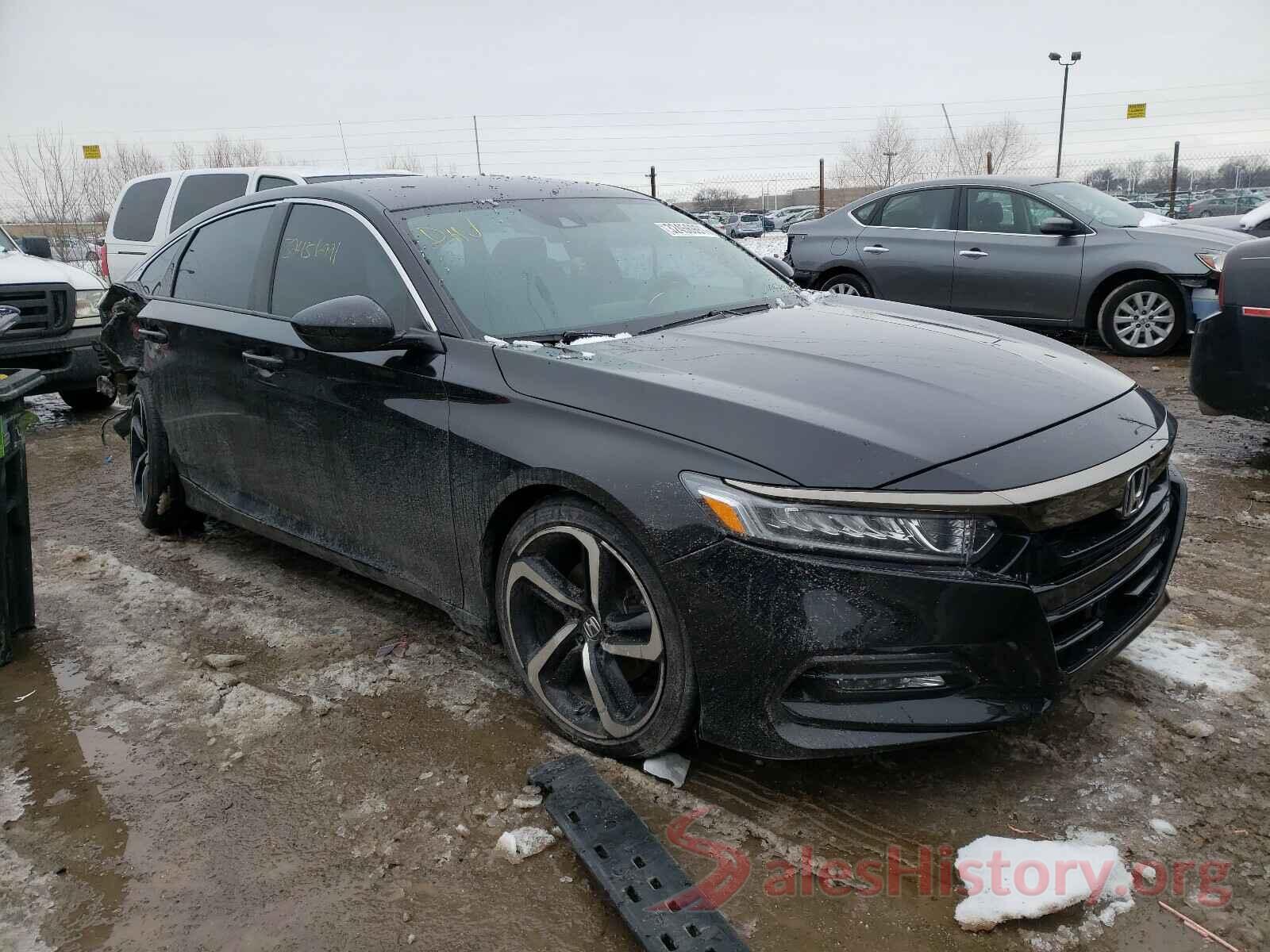 1HGCV1F37JA020426 2018 HONDA ACCORD