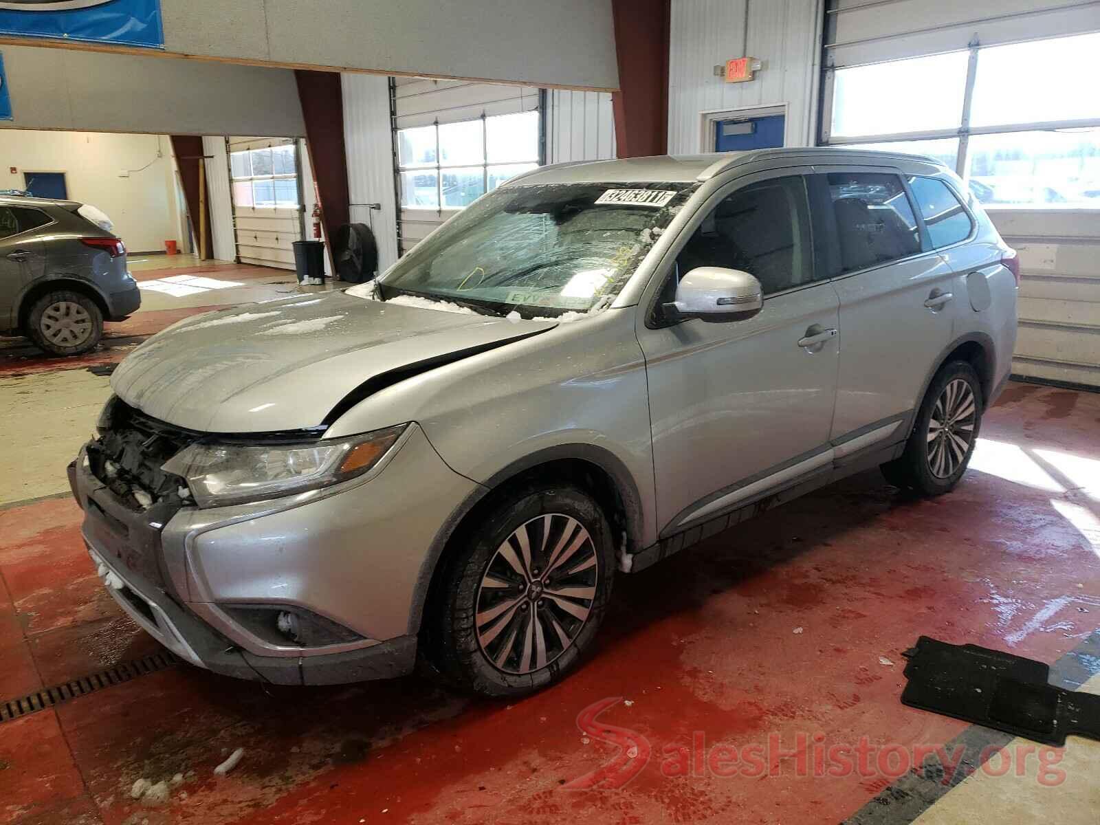 JA4AD3A36LZ028270 2020 MITSUBISHI OUTLANDER