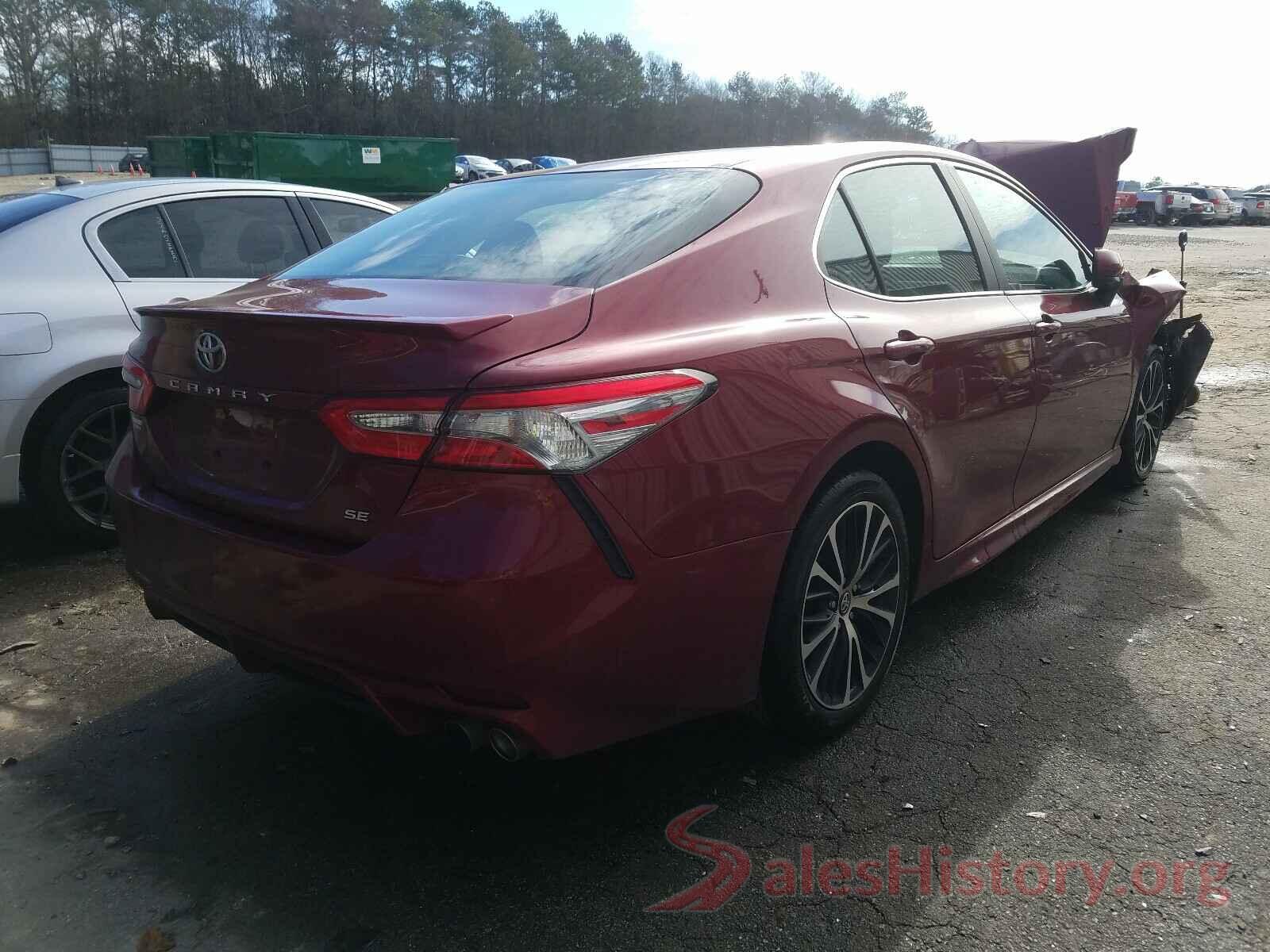 4T1B11HK4JU525392 2018 TOYOTA CAMRY