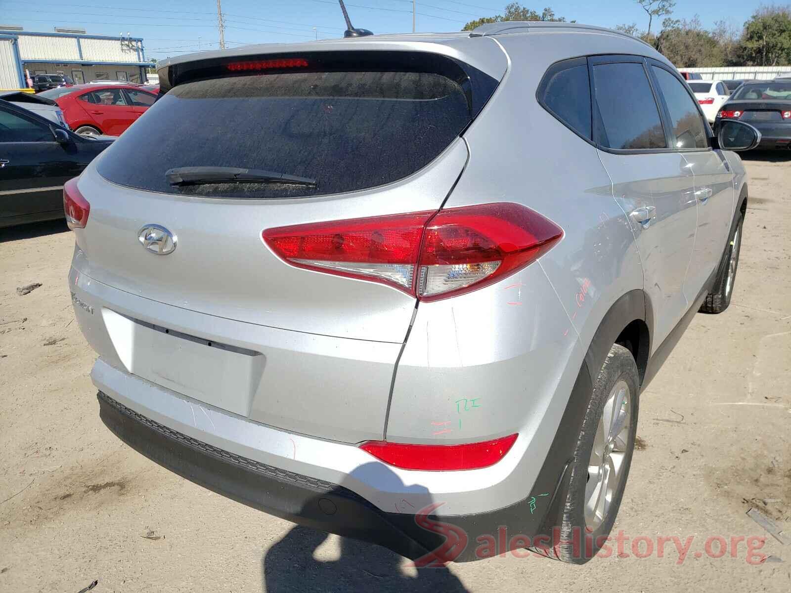 KM8J33A42HU305871 2017 HYUNDAI TUCSON