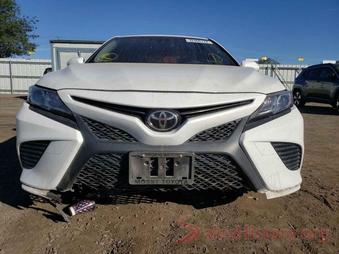 JTNB11HK7J3006519 2018 TOYOTA CAMRY