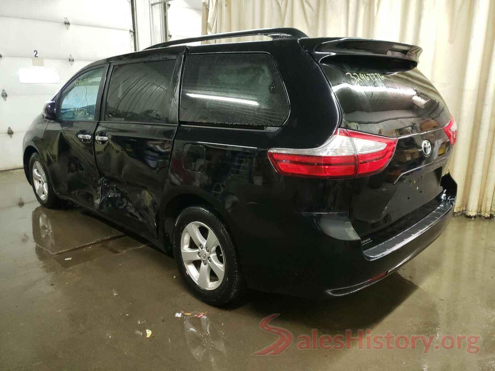 5TDKZ3DC3HS784851 2017 TOYOTA SIENNA