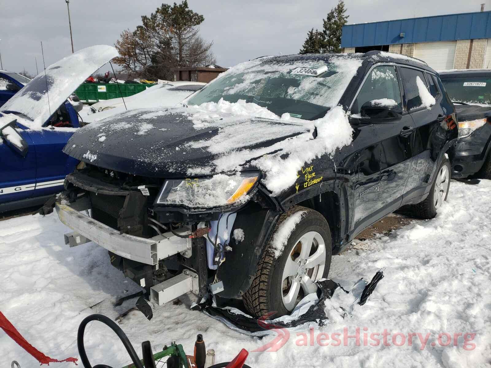 3C4NJDBB5JT342492 2018 JEEP COMPASS