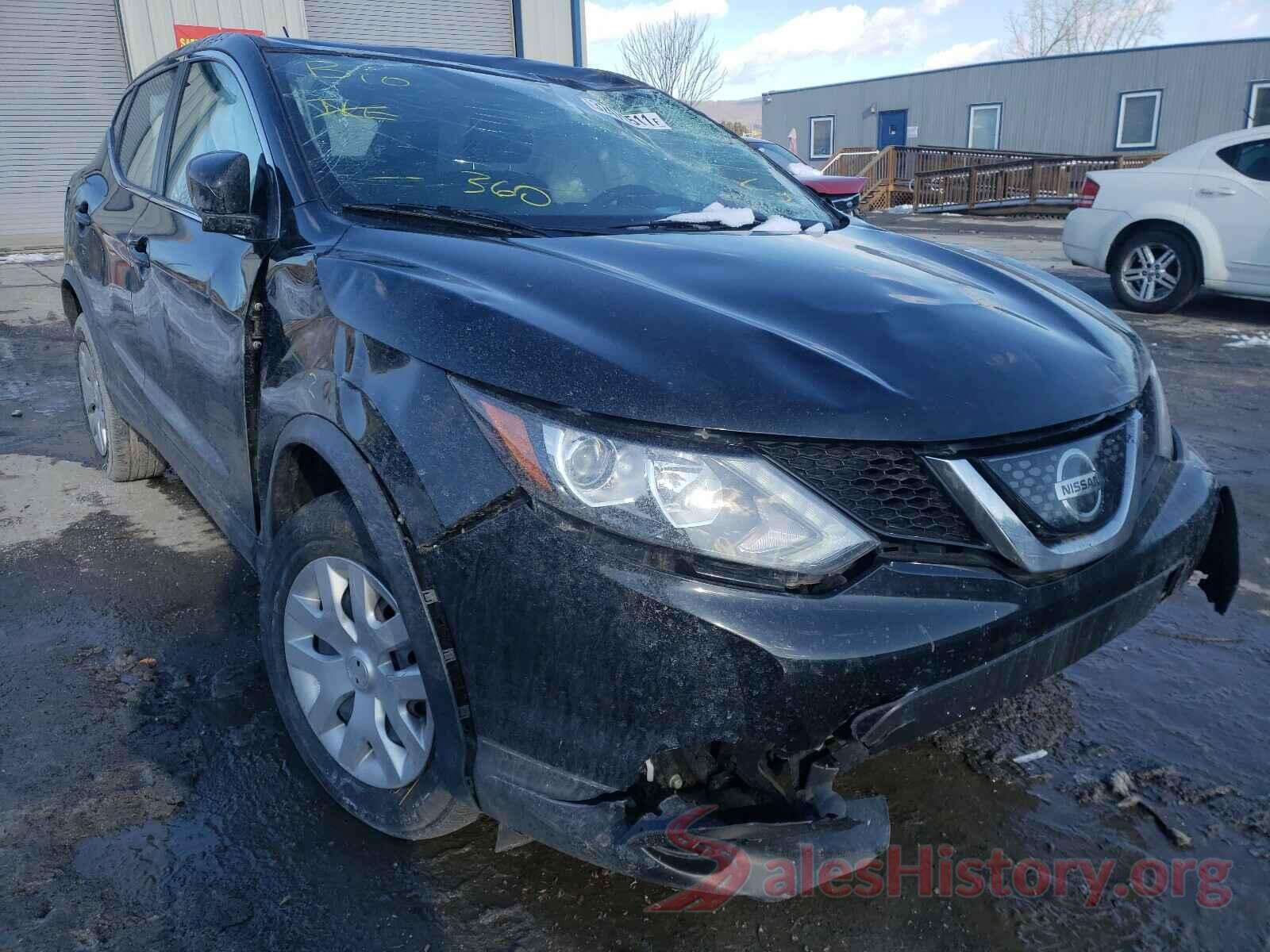 JN1BJ1CR3JW251280 2018 NISSAN ROGUE