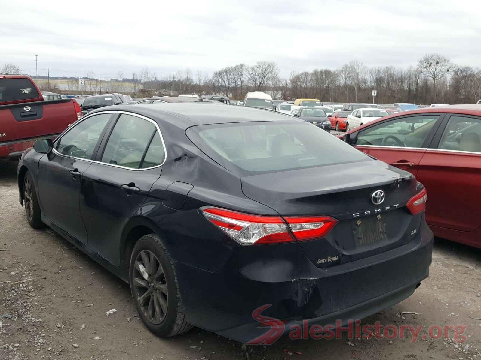 4T1B11HK8JU088058 2018 TOYOTA CAMRY