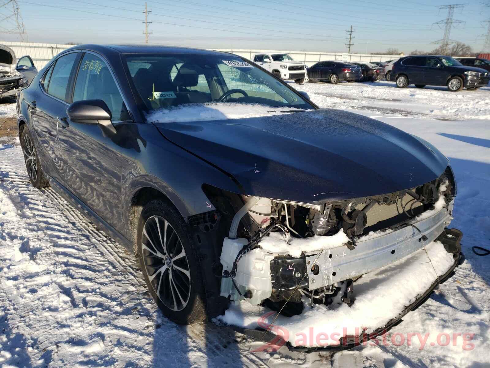 4T1B11HK3KU227319 2019 TOYOTA CAMRY