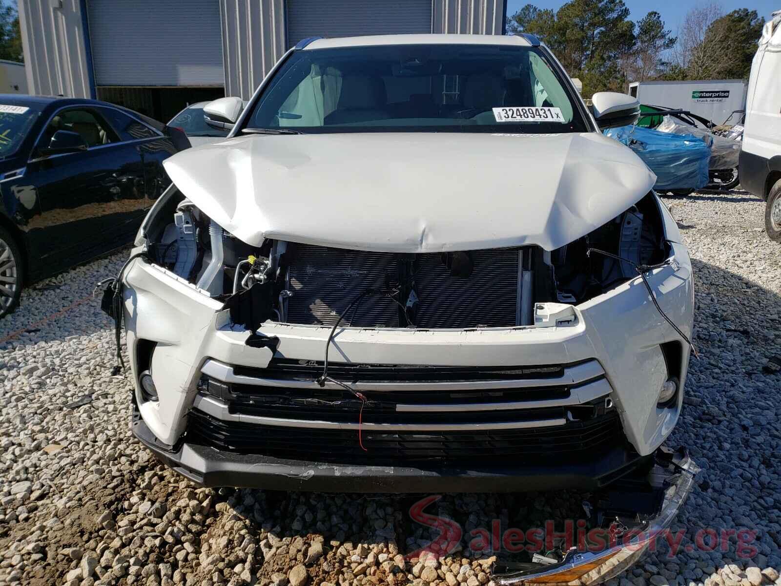 5TDKZRFH1KS574896 2019 TOYOTA HIGHLANDER