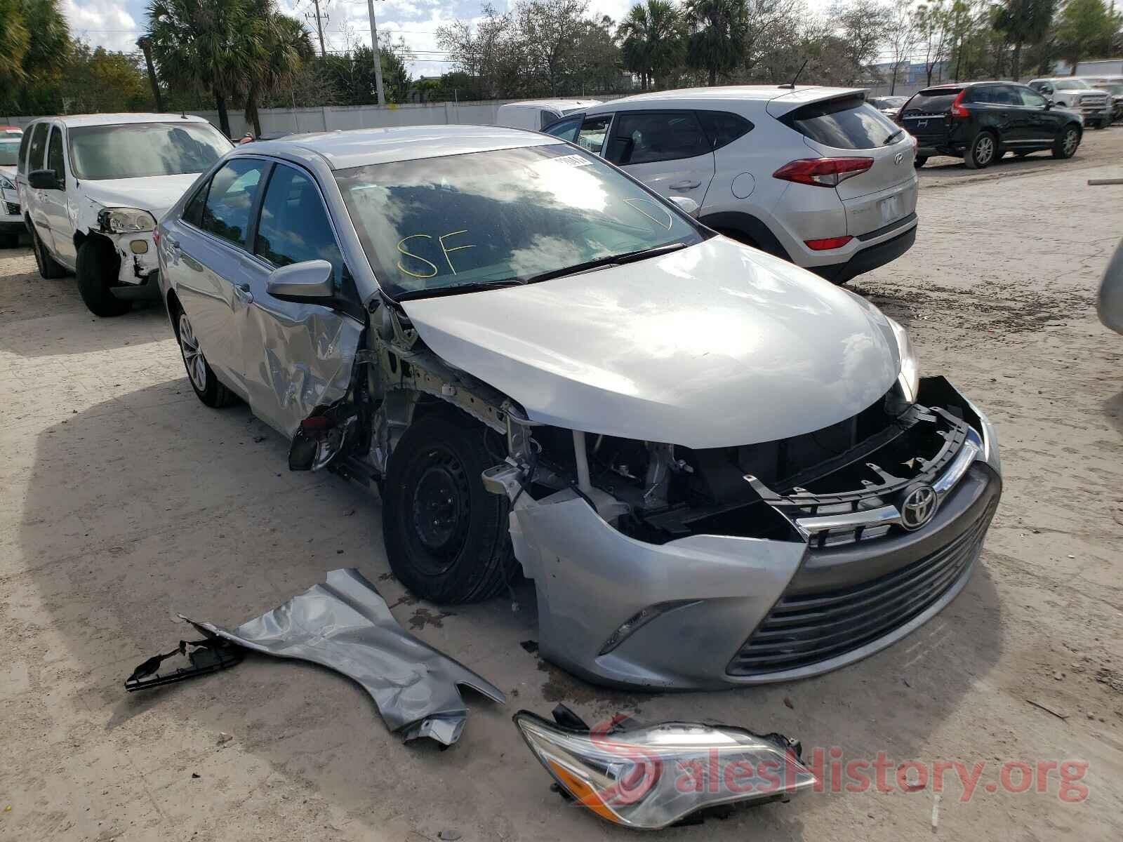 4T1BF1FK1GU501015 2016 TOYOTA CAMRY