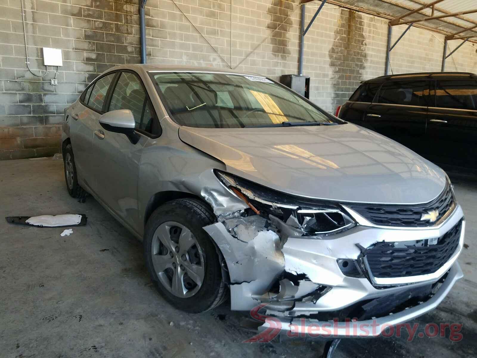 1G1BC5SM2J7151727 2018 CHEVROLET CRUZE